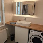 Flataid Apartmenthaus * Tieschen