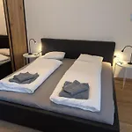 Flataid Apartmenthaus Apartamento Tieschen