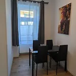 Flataid Apartmenthaus Apartment
