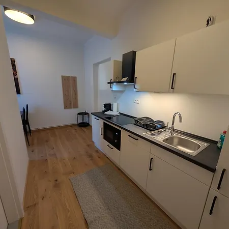 Flataid Apartmenthaus 아파트 *