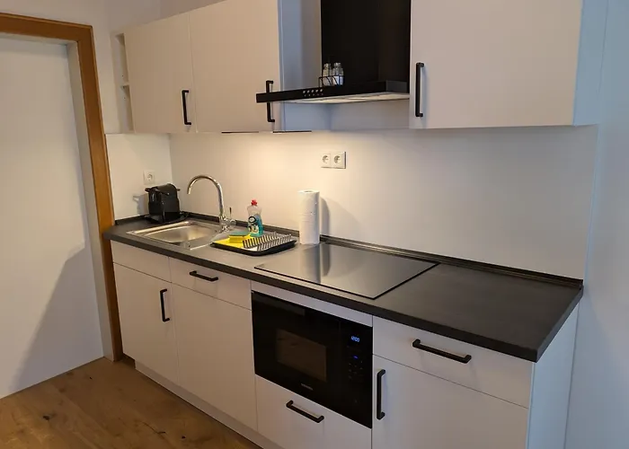 Flataid Apartmenthaus דירה טישן