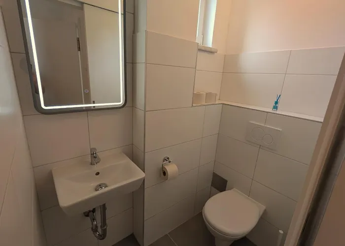 Flataid Apartmenthaus * טישן