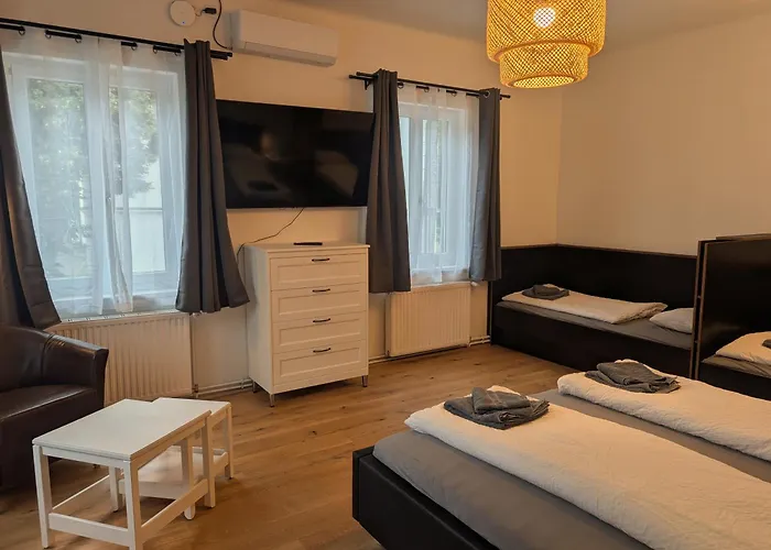 Flataid Apartmenthaus 아파트 Tieschen