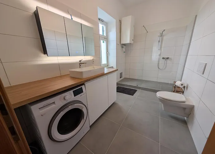 아파트 Flataid Apartmenthaus Tieschen